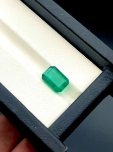 Emerald Cut Flawless Natural 10 Ct+ Green Emerald Loose AG Gemstone Certified - Picture 1 of 3
