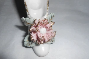 Shoe Figurine Porcelain High Heel Slipper  Applied Flowers Vintage with gold - Picture 1 of 3