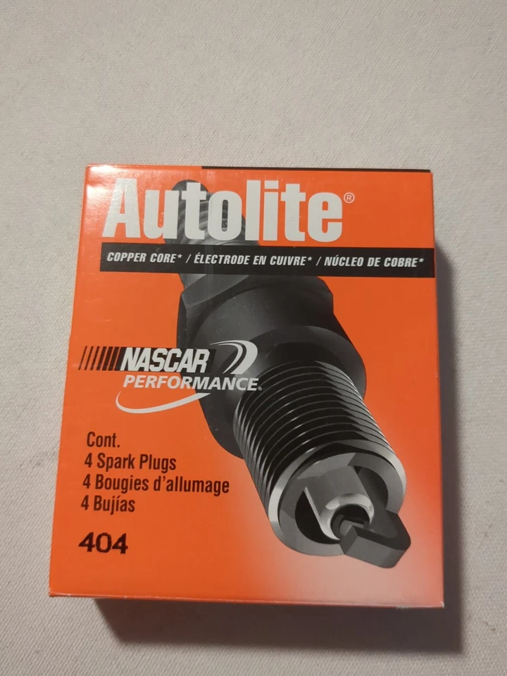 4 Pack - Autolite 404 Copper Resistor Automotive Replacement Spark Plugs - Image 1 of 3