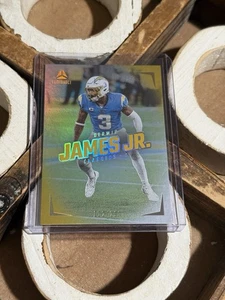 2024 Panini Luminance #39 Derwin James Jr. Gold #/299 - Picture 1 of 2