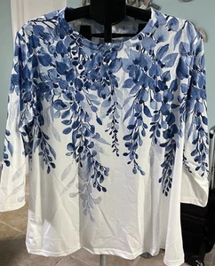 Women's 3/4 sleeve Printed Pullover Top XXL - Picture 1 of 4
