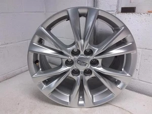 XT6 2021 Wheel 905259 - Picture 1 of 6