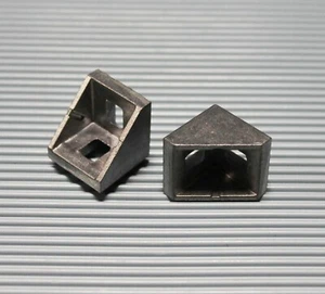Ángulo para perfil de aluminio 20 / 30 ranuras 6 conectores de perfil ángulo de esquina 18x18x18 - Imagen 1 de 3