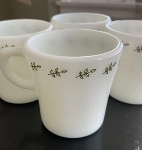 4 Pyrex By Corning Restaurant Ware Green Leaf Tulip Milk Glass Mugs USA - Picture 1 of 13