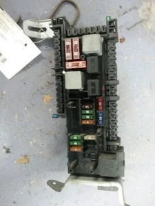 2011 E350 Fuse Box 77599 - Picture 1 of 3