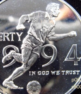 USA $1/2 Dollar 1994 S Proof BU World Cup USA94 Soccer Football America Coin - Picture 1 of 5