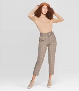 Maglione donna girocollo leggero un nuovo giorno nuovo con etichetta cammello erica grande - Foto 1 di 2