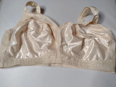 Sujetador Playtex 4693 18 Horas True Support Cobertura Completa 48DD Floral Inalámbrico A29 Foto 1 de 3