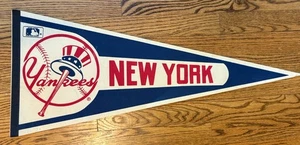 1980s New York Yankees Baseball Logo Baseball Pennant Full Size 30" MLB - Picture 1 of 5