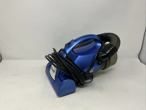 Shark beutelloser Handstaubsauger Modell #V15Z mit HEPA-Filter Fugendüse - Bild 1 von 6
