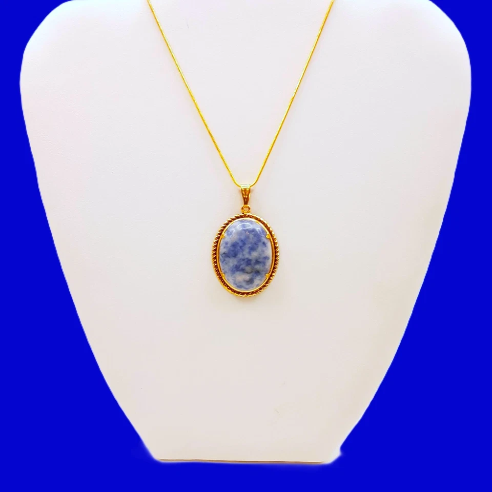"Colgante ovalado de sodalita genuina, cadena tono oro 18"" regalo para ella, regalo para mamá" Foto 1 de 4