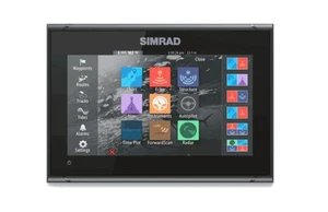 GO9 XSE 9’’ Multifunctional Display with 83/200 Transom Mount Transducer and ... - Picture 1 of 6