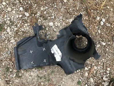 BMW E60 M5 M6 V10 S85 2006-2010 barra de dirección piñón cubierta salpicaduras plástico Foto 1 de 4