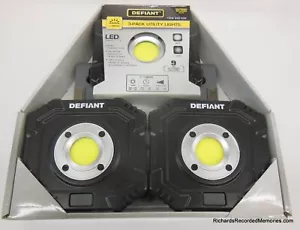 New Defiant 600 Lumens 3Pack Utility Lights Magnetic Hook LED Includes Batteries - Picture 1 of 12