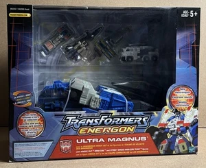 *RARE* Transformers Ultra Magnus Space Micron Energon Action Figure Set NEW - Picture 1 of 4