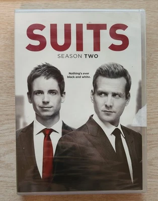 Trajes: Segunda temporada DVD nuevo Foto 1 de 2