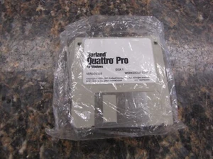 Vintage Borland Quattro Pro 5.0 Workgroup Edition 3.5" Disks - New Sealed - LY1 - Zdjęcie 1 z 3