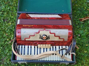 Nice used Royal Standard accordion fisarmonica accordeon - Picture 1 of 12