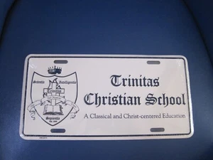 Placa de matrícula de refuerzo de metal Trinitas Christian School NOS - Imagen 1 de 2