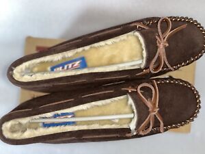 TAMARAC Women's Molly Suede Leather Moccasin Slippers Chocolate Size 12 M