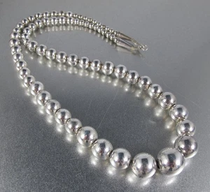Vtg. Navajo Sterling Silver Smooth Graduated Pearl Beads Necklace Cone End Caps - Picture 1 of 7