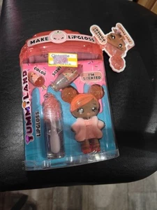 ER4-Yummi Land Make Lipgloss Duft mit 4" PIPER PEACH Puppe" Neu in OVP 4+ - Bild 1 von 2