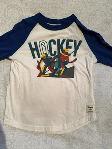 Boys Roots Canada LS Tee White Blue Sleeves Hockey Small EUC - Imagen 1 de 7