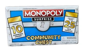 Monopoly ÜBERRASCHUNG Community Truhe blau 10 Überraschungen sammeln 25 Token - versiegelt - Bild 1 von 5