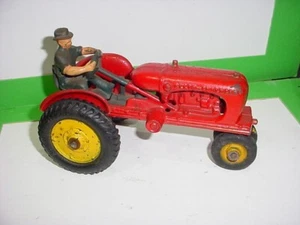 vintage 1940's - 1950's Allis Chalmers toy tractor, all original - Picture 1 of 6