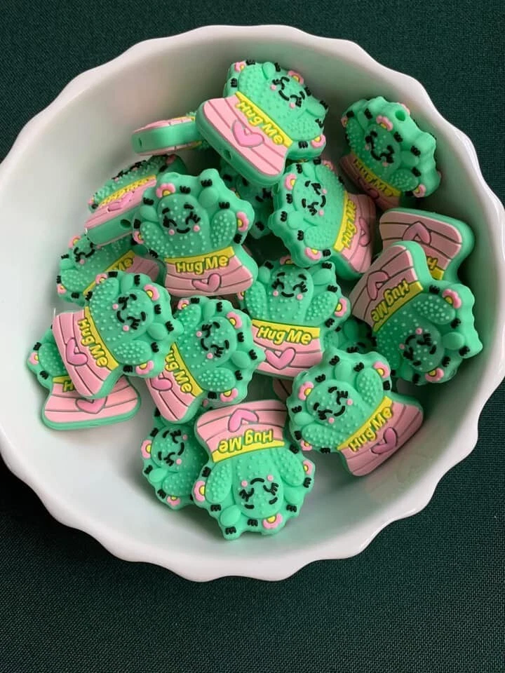 5 Hug Me**Crafty Silicone Beads for Lanyards **Pens & keyrings* - Image 1 of 1
