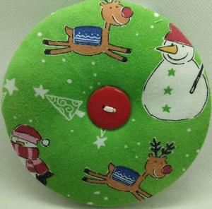 Christmas Critters Heavy Duty Playing Card Holder (Size Large & Small) - Picture 1 of 3