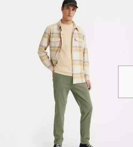 LEVI’S® XX CHINO, PREMIUM STANDARD TAPER FIT VERDE CACHI SCEGLI MISURA - Foto 1 di 5