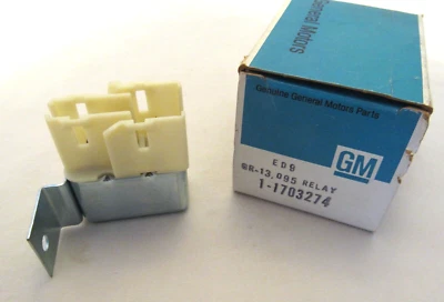 Nuevo de Lote Antiguo 1976-1979 Chevy Olds Buick Asiento Eléctrico Caddy Convertible Top Relé GM 1703274 Foto 1 de 4