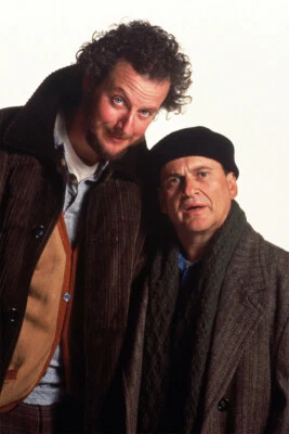 1990 Home Alone Wet Bandits McCaulay Culkin arte de pared decoración del hogar - póster 20x30 Foto 1 de 4