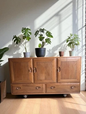 Vintage Ercol Sideboard in Elm | Mid-Century Furniture | Solid Useable Storage   - Image 1 of 4