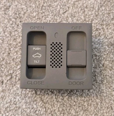 Control de puerta techo corredizo central delantero gris oscuro Honda Civic CR-V Foto 1 de 4