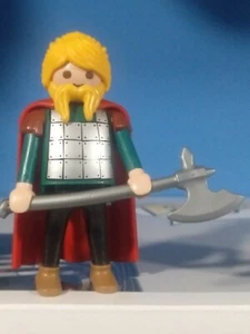 PLAYMOBIL VIKING FIGURE WITH LARGE AXE - 20/9/20 - Picture 1 of 1