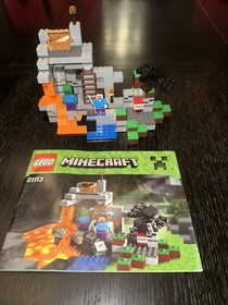 LEGO Minecraft: The Cave (21113) Complete With Instructions And Minifigures
