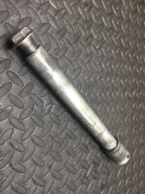 2002 - 2003 年本田 CBR954R 原始设备制造商前轮轴轴轴 02 03 CBR 959R #2 — 第 1/4 张图片