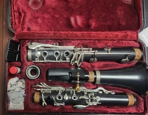 Jupiter Clarinet JCL-631 w/ Hard Shell Case - Picture 1 of 2