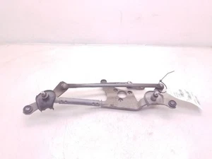 07-12 TOYOTA YARIS 1.5L WINDSHIELD WIPER TRANSMISSION ASSEMBLY - Picture 1 of 12