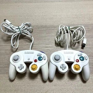 Nintendo Gamecube Controller LOT 2 White DOL-003 Lot of 2 Tested s0569M - Picture 1 of 10