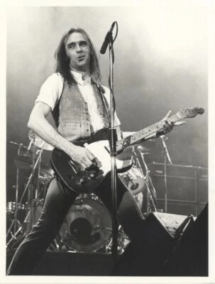 Status Quo Francis Rossi Guitar Concert Stamped Original 7x9 Photo Rare - Image 1 of 2