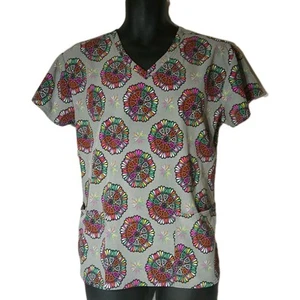 Divine Stretch Gray Geometric Mandala V-Neck Scrub Top Short Sleeve Women’s Med - Picture 1 of 6