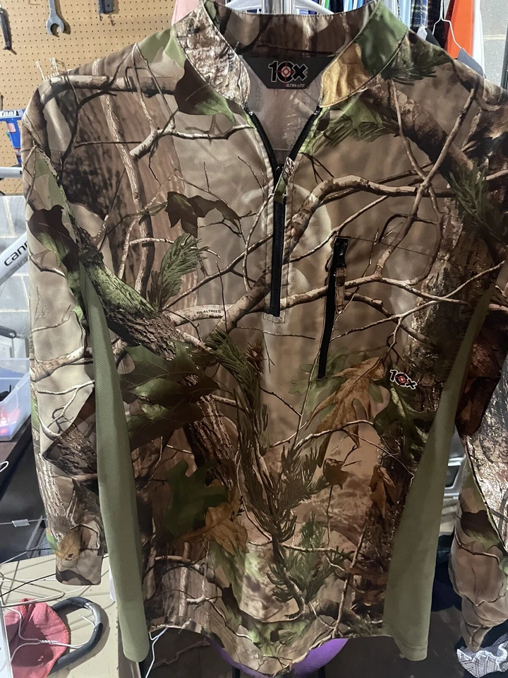 10x Brand Realtree 1/4 Zip Camo Pullover Hunting Shirt. Extra Green Camo. medium - Image 1 of 4