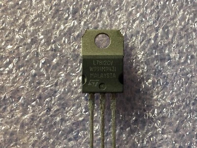 L7812CV IC LINEAR VOLTAGE REGULATOR 12V 1.5A TO220-3 ST MICRO (LOT OF 5) - Image 1 of 4