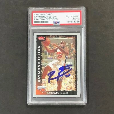 2008-09 Fleer #78 Raymond Felton Signed Card AUTO PSA/DNA Slabbed Bobcats - Image 1 of 2