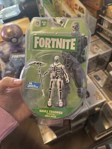Fortnite 4" Action Figure Skull Trooper Inverted Jazwares 2020 NEW/SEALED - Picture 1 of 1