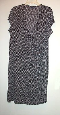 Vestido Jones New York Signature 2X Imitación Envoltura NEGRO Blanco Lunares Debajo de las Rodillas Foto 1 de 4
