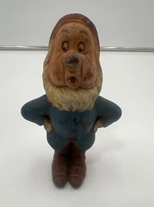 Vintage Walt Disney Seiberling Snow White Sneezy Dwarf Latex Doll Toy 1930's - Bild 1 von 4